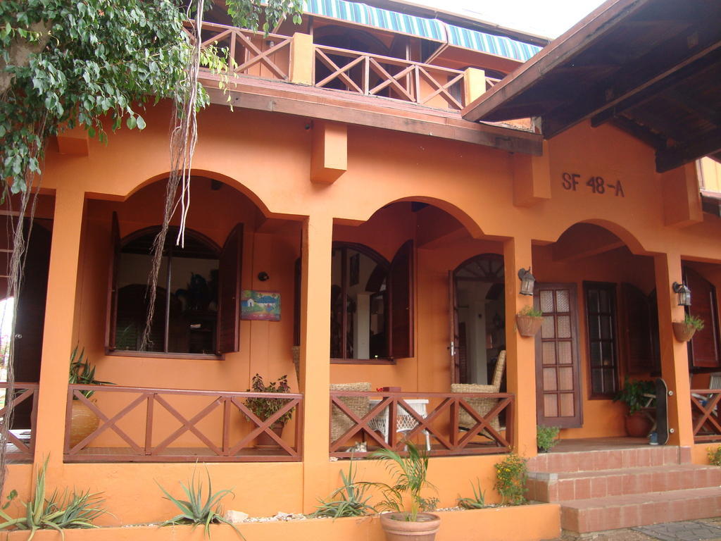 Fuego Mio Bed & Breakfast Santa Cruz Esterno foto