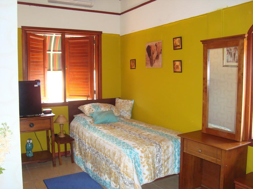 Fuego Mio Bed & Breakfast Santa Cruz Esterno foto